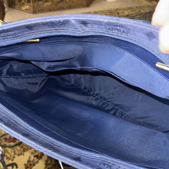 MCM Shoulder Bag dark blue with Gold Accents - Picture 7 of 8